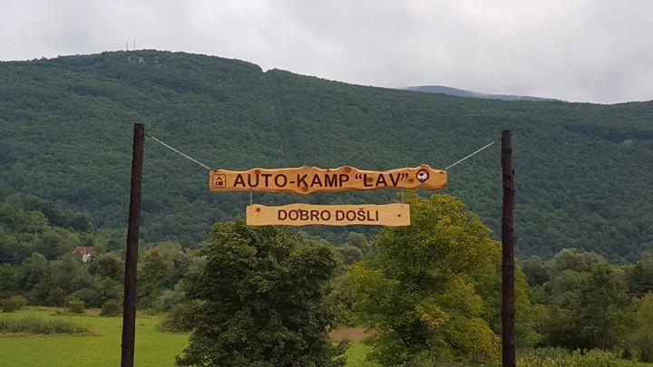 Hotel Auto Kamp Lav Kulen Vakuf Zewnętrze zdjęcie